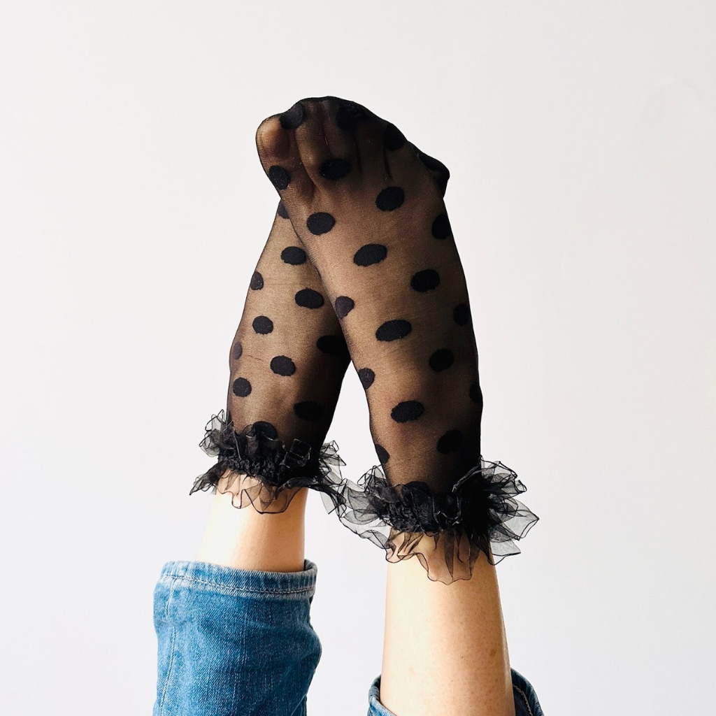 Calzini alla caviglia Serena con pois trasparenti e volant