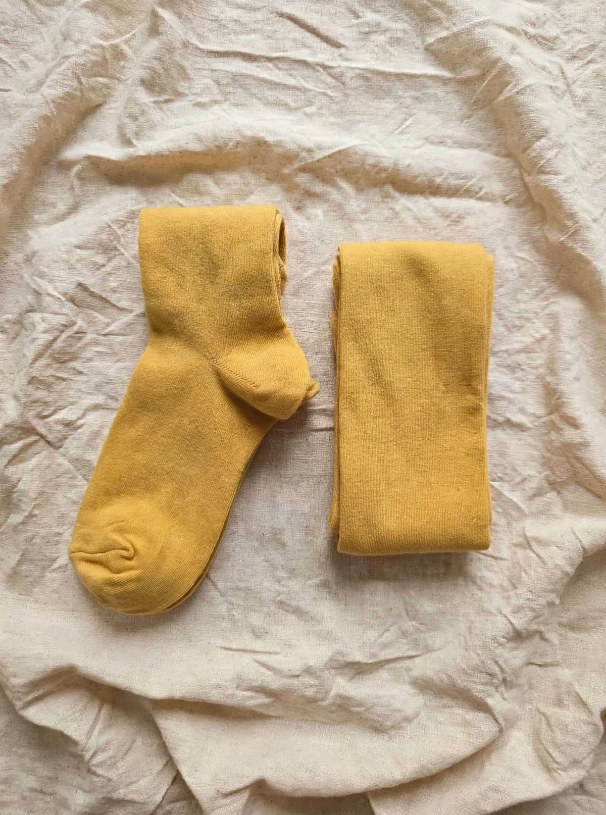 Sophie Chaussettes énergisantes unies Lévity - giallo