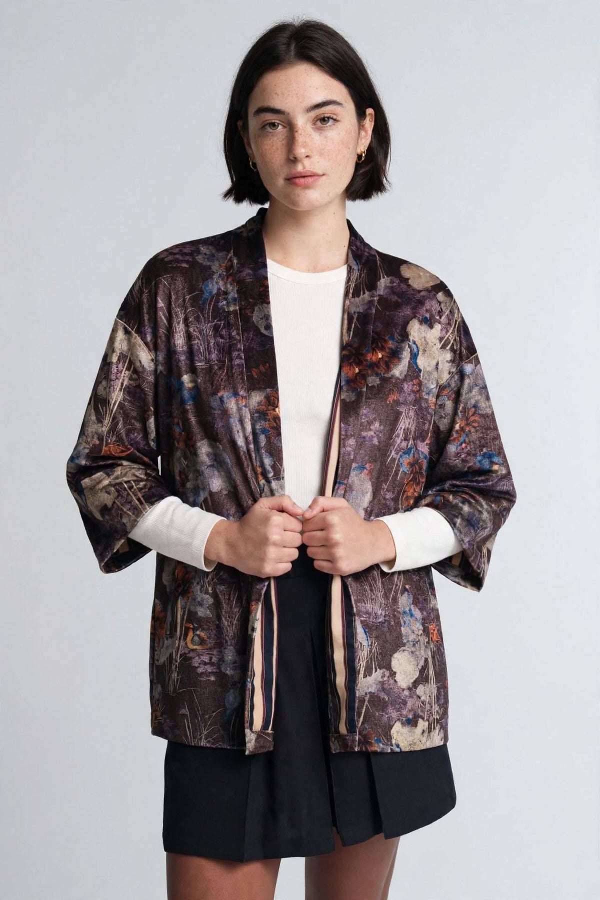 Giacca Kimono Marrone Fiori Acquerello con Fodera a Righe