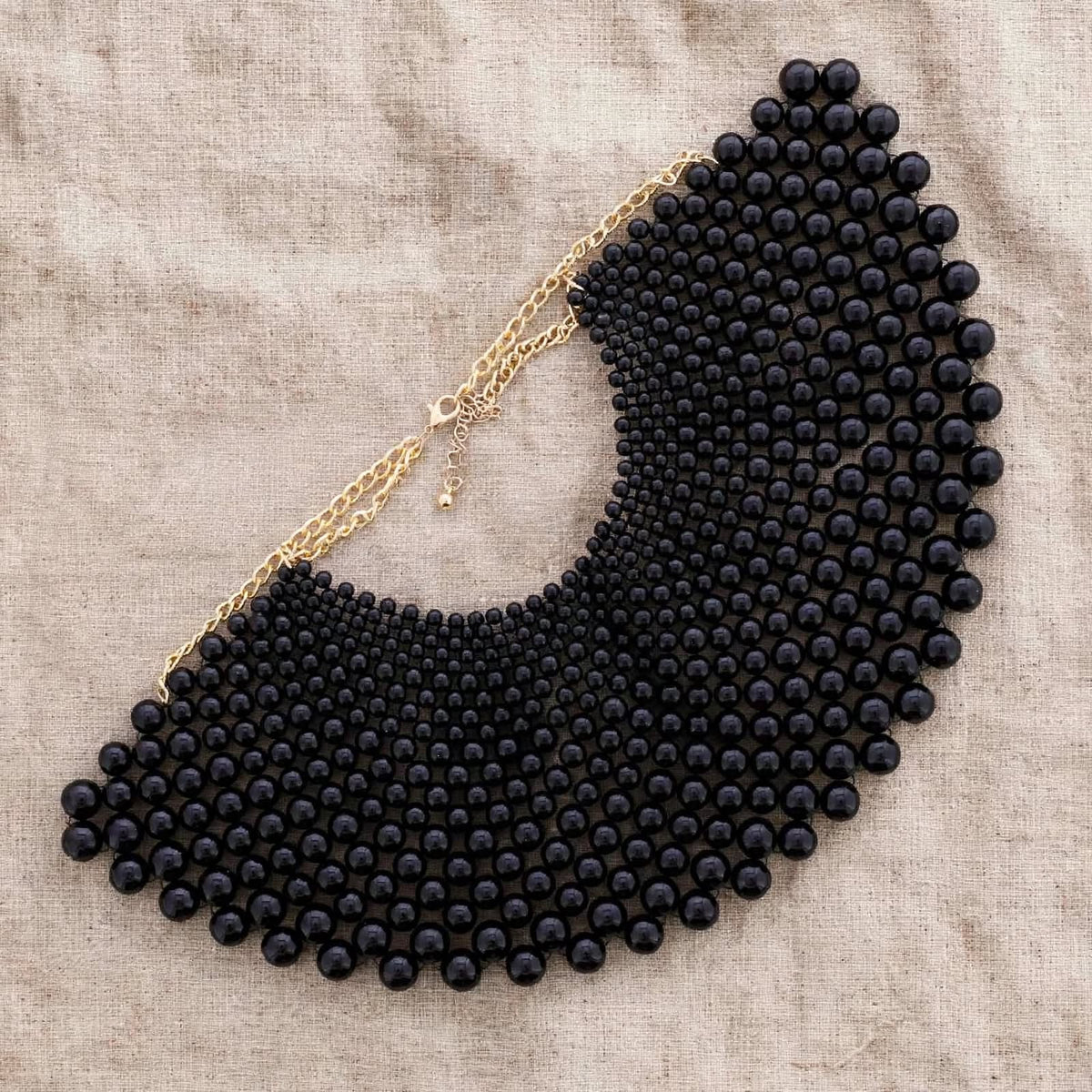 Collana Nera Bavero -  Maxi Perle Nere