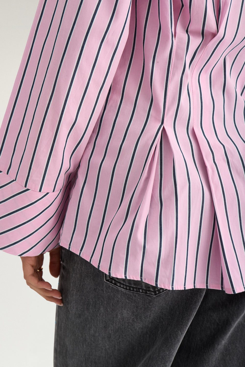 Elfa Shirt