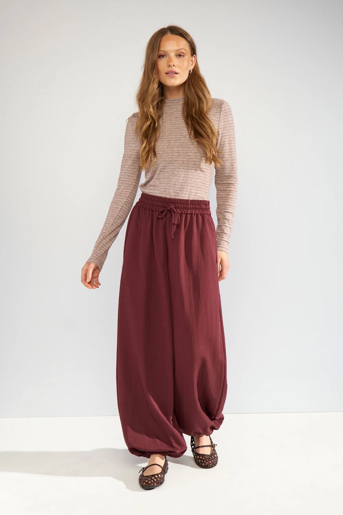 SVALA PARACHUTE PANTS - Fig