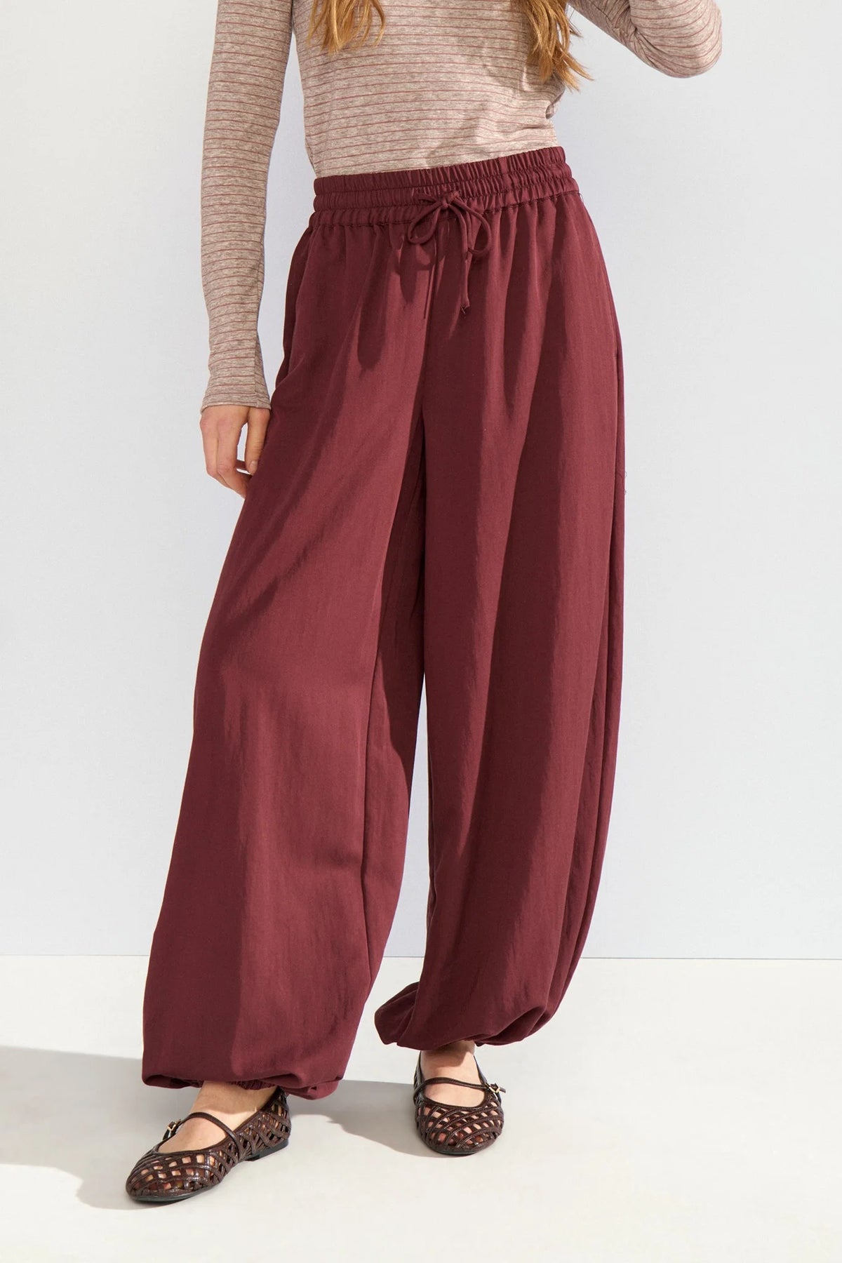 SVALA PARACHUTE PANTS - Fig