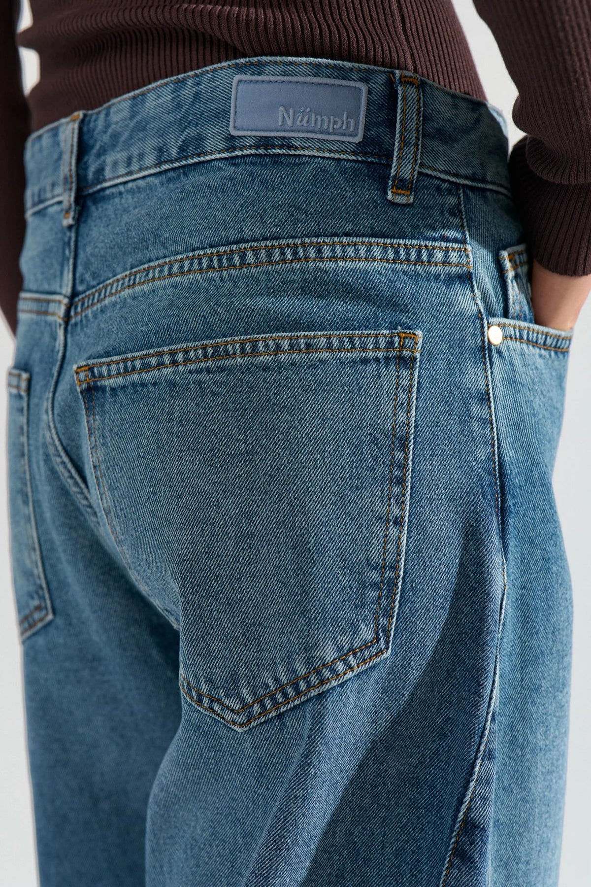 AMSTERDAM HR BARREL JEANS - P3013 - Medium Blue Denim