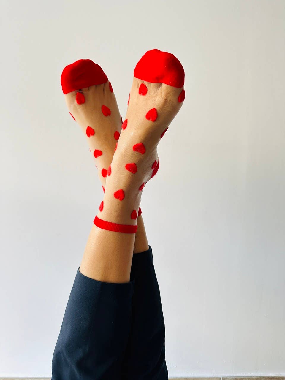 Calze Laure con cuori rossi - calze alla caviglia