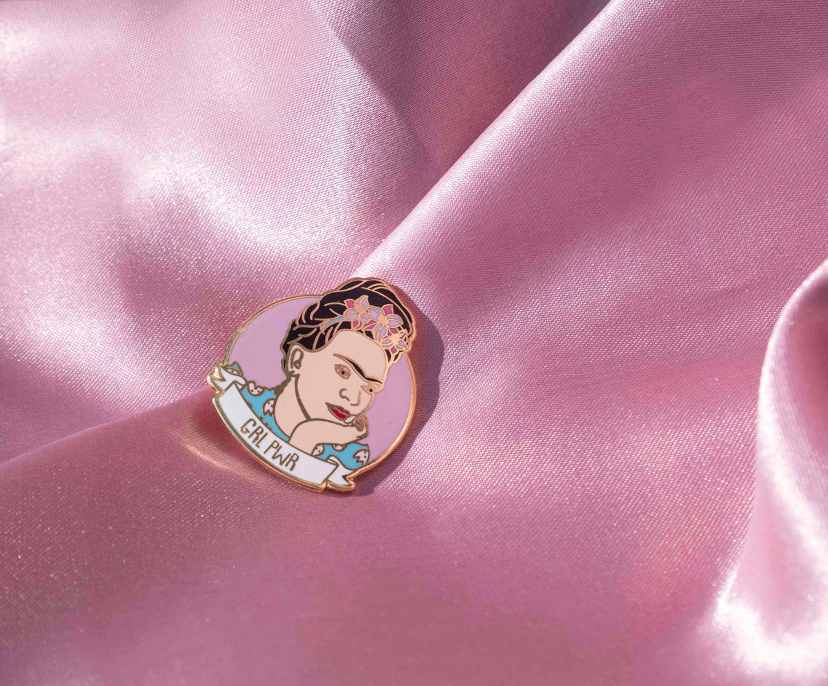 Spilla Frida Kahlo in smalto
