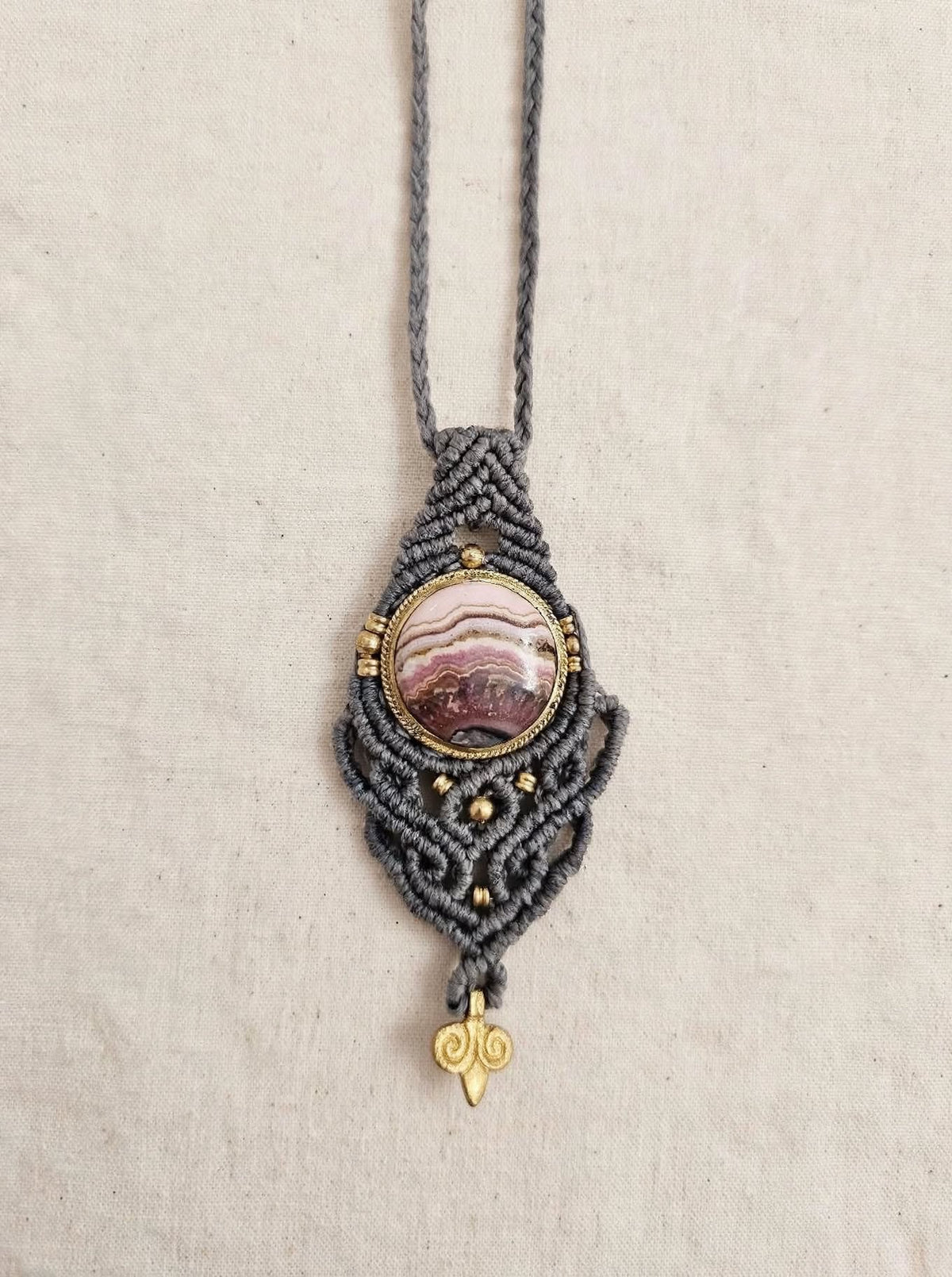 AURORA - Collana Regolabile in Macramè