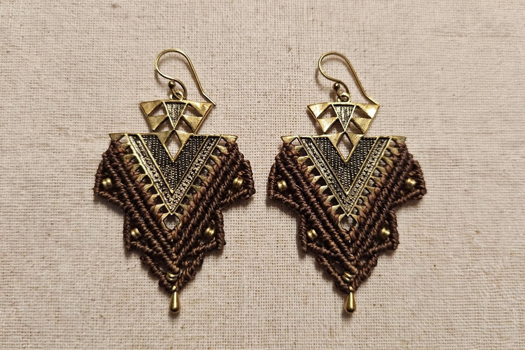 TRIBAL  terra   - talismano da indossare.