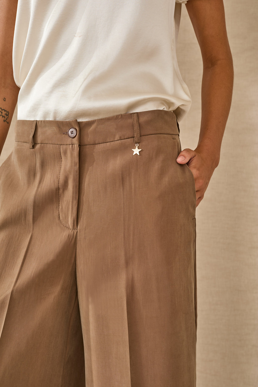 Pantalone fluido a palazzo