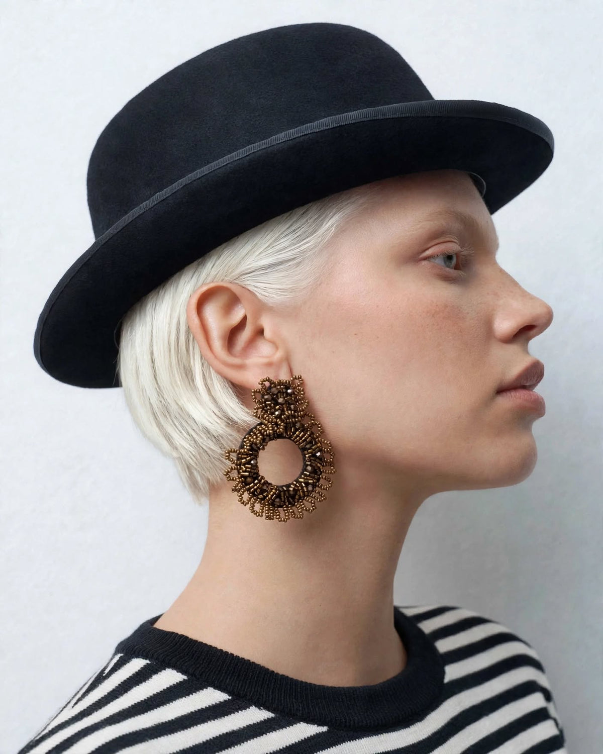 BRONZO - Orecchini Statement Cerchio Ricamato Bronzo Marrone