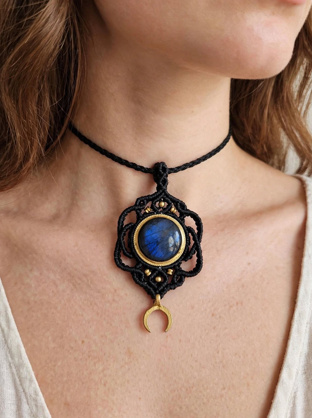 LUNA - Choker Amuleto in Labradorite