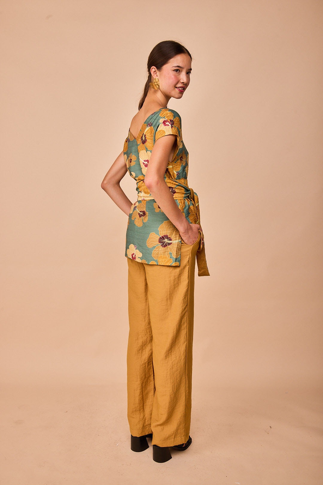 Narnia Reversible Top