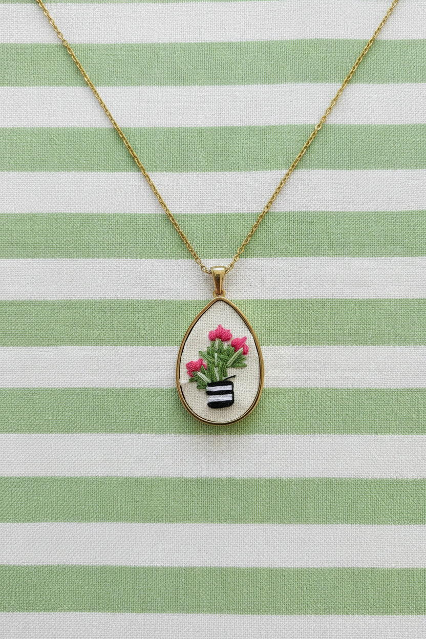 Collana " prenditi cura di me "