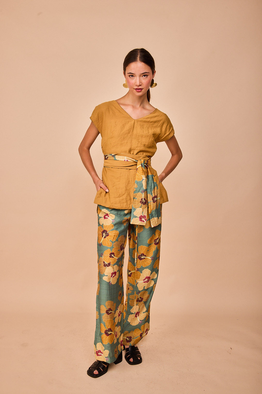 Narnia Reversible Top