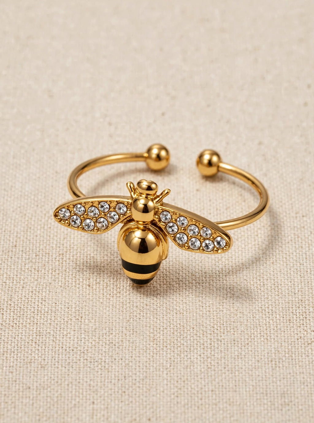 BEE RING - Piccola ape, grande carattere.