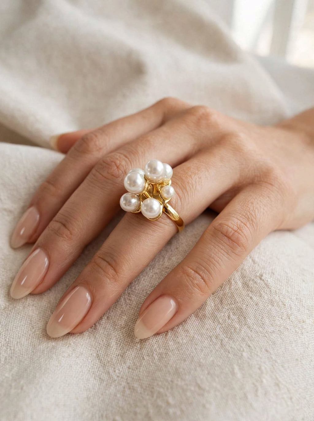 Anello PERLA – H 3 cm – 7 perle – Ottone