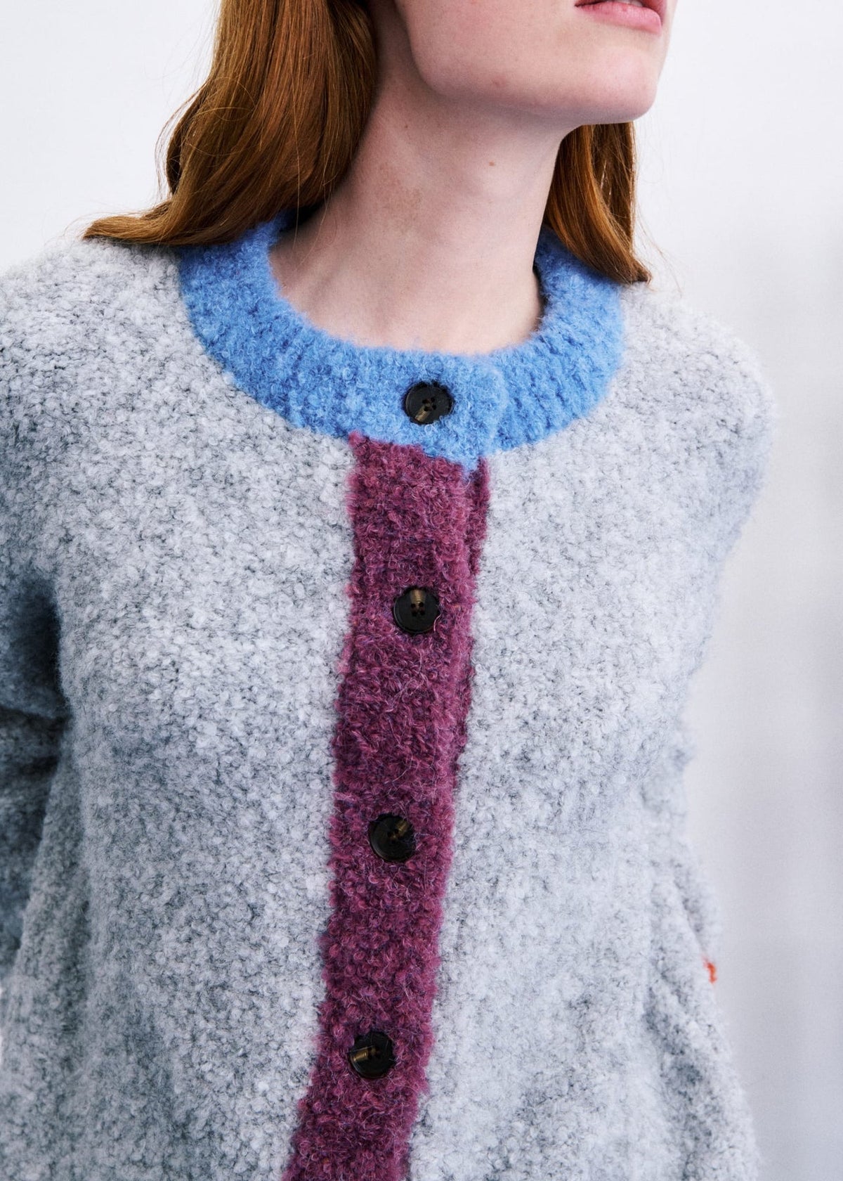 CARDIGAN FLUFFY COLOR-BLOCK - GRIGIO / AZZURRO / VIOLA / ARANCIONE