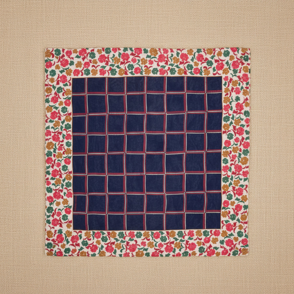 Foulard in seta Checks & Flowers rifinito a mano