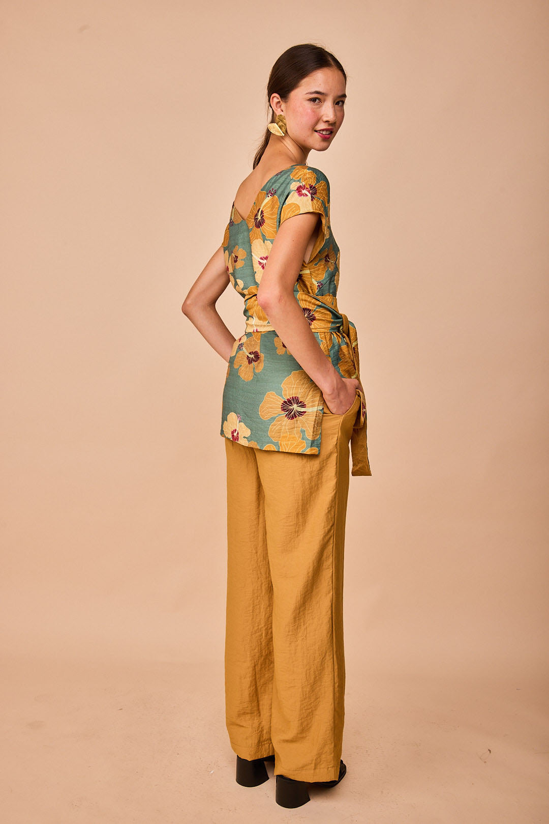 Narnia Reversible Top