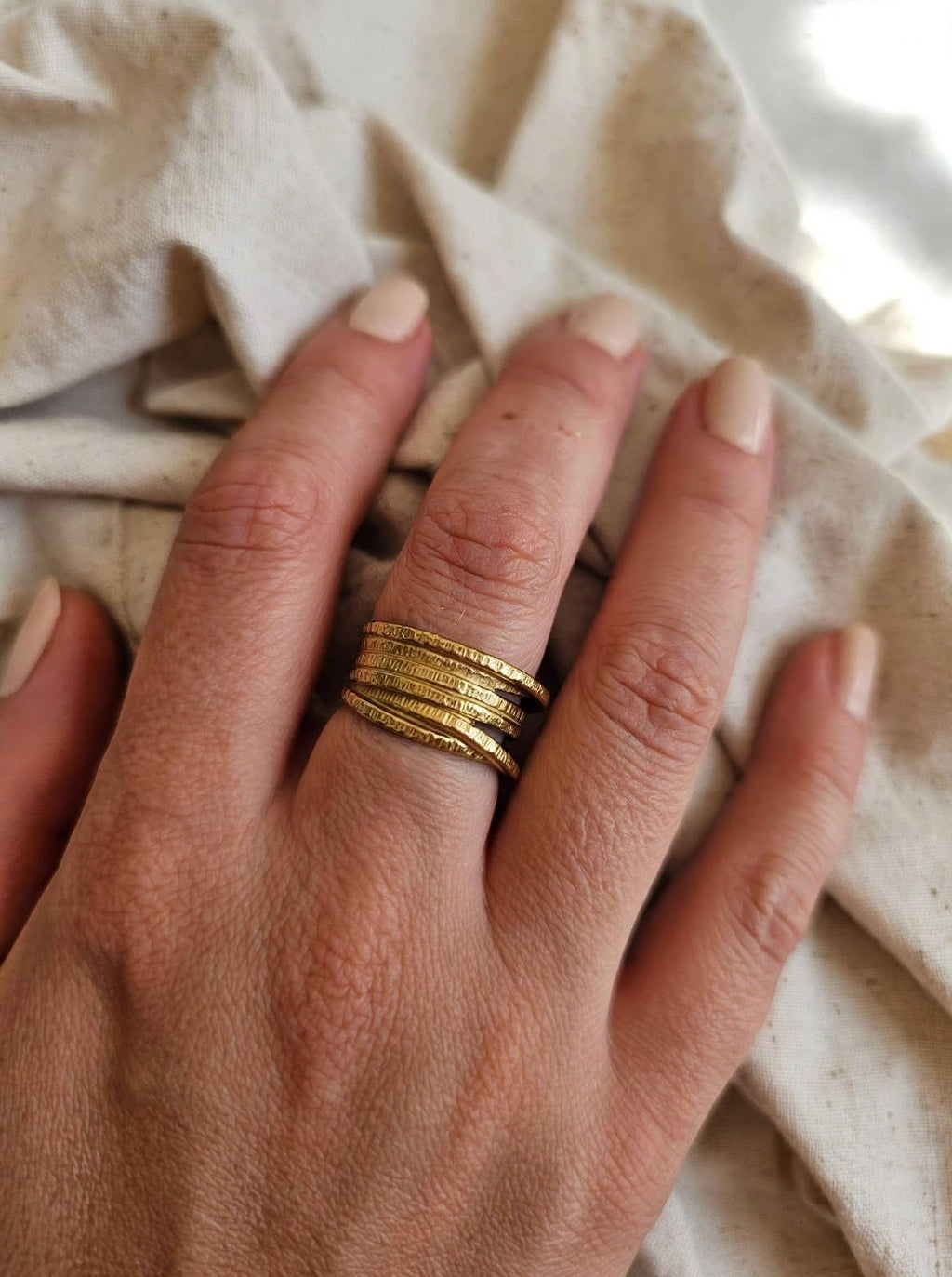 Anello Aura - Fili intrecciati regolabile -