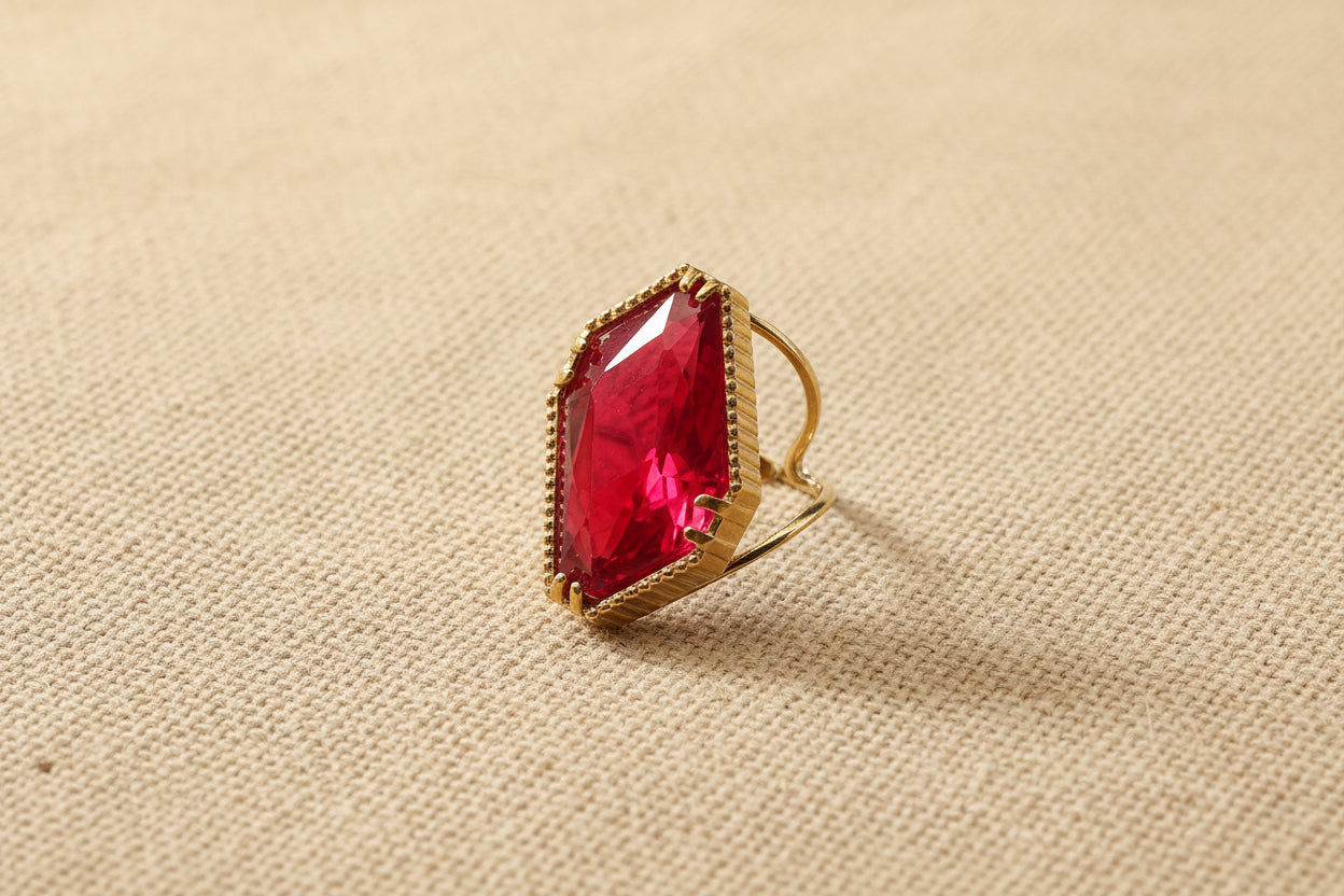Anello " Nova " pietra rossa
