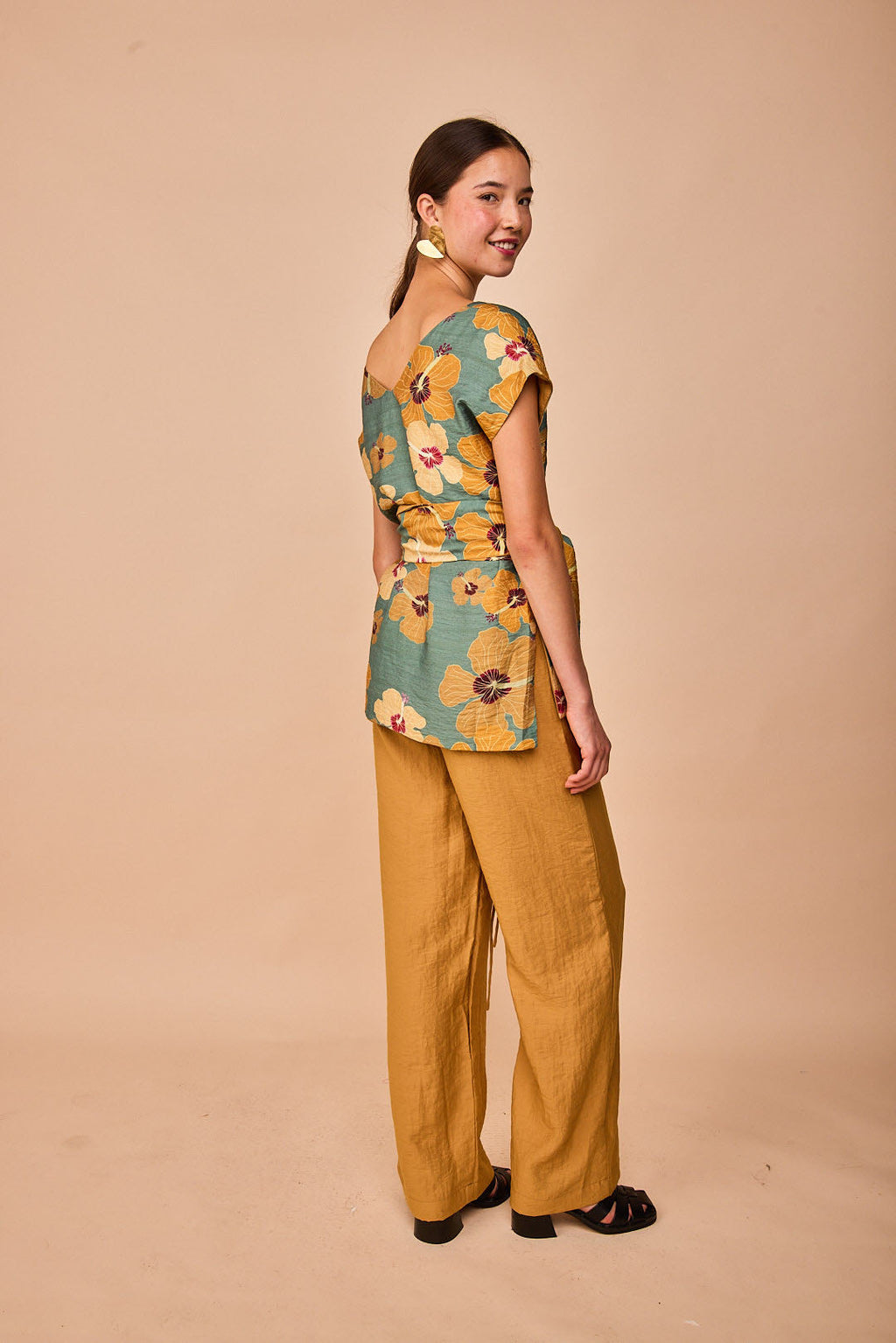 Narnia Reversible Top