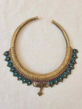 THALASSA
Torc choker in macramè turchese