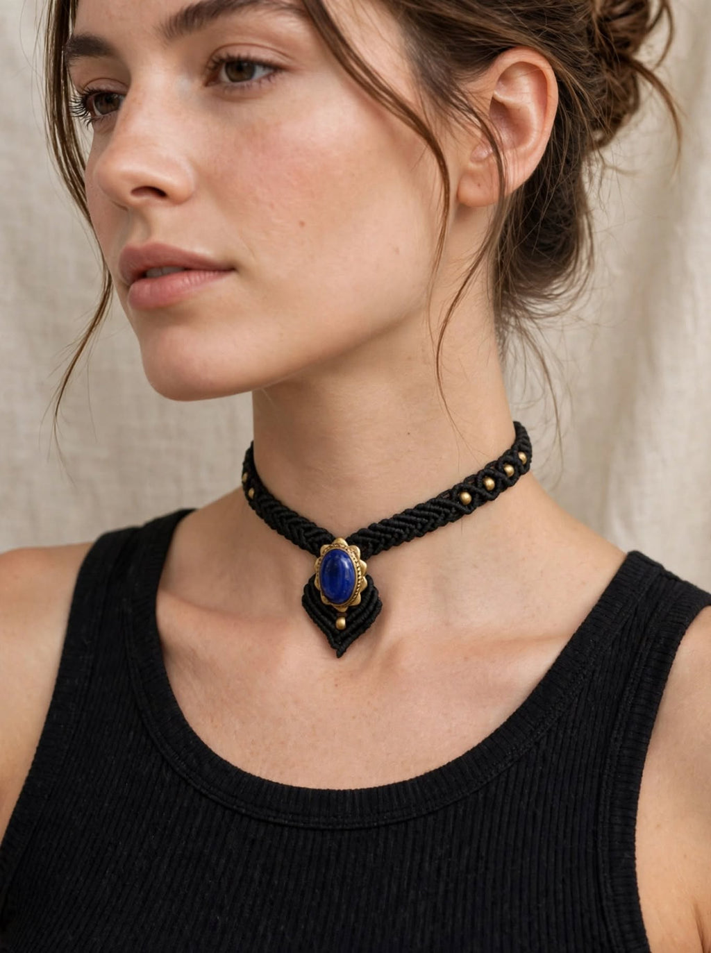 AJNA - Choker in Macramè Nero e Lapislazzuli Naturale
