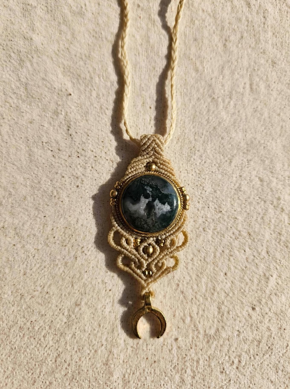 CHANDRA – Collana Luna in Agata Muschiata