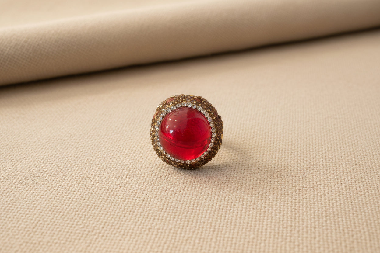 Anello " Olmo" pietra rossa