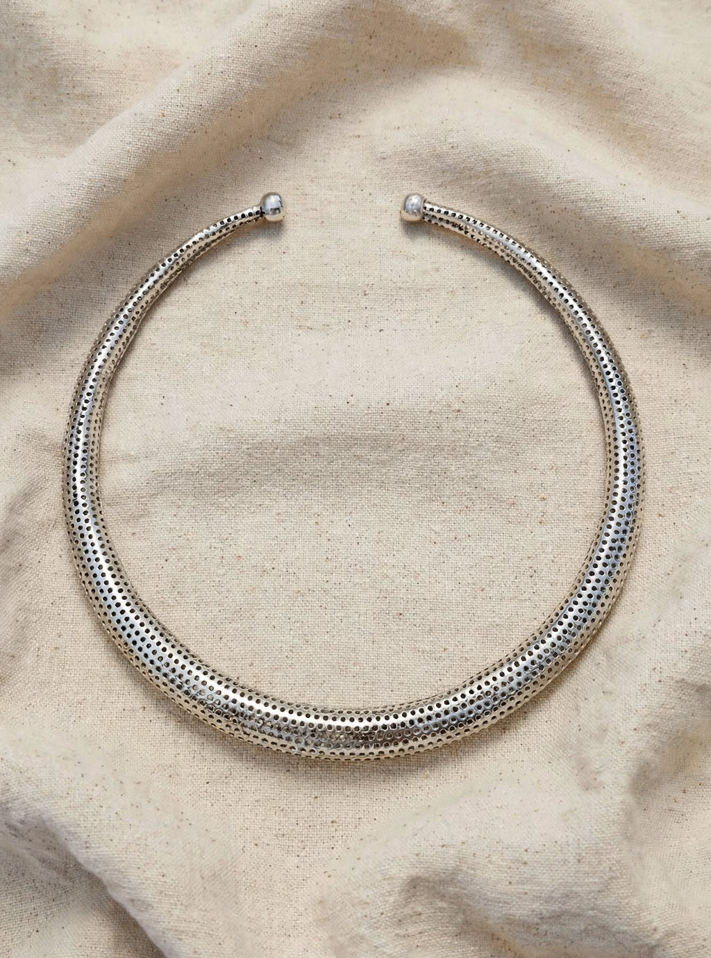 Choker Rigida Traforata - Placcata Argento -