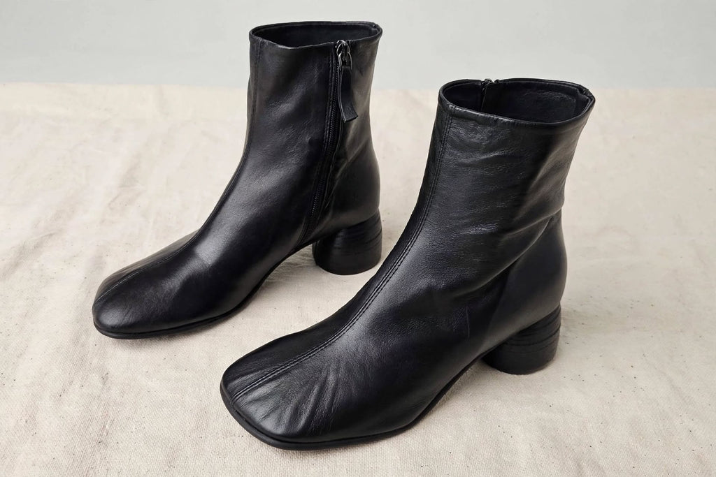 Iris Glowe Nero