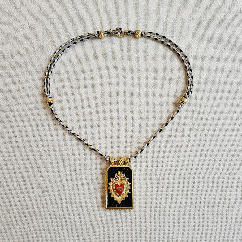 Collana della fortuna " cuore sacro "