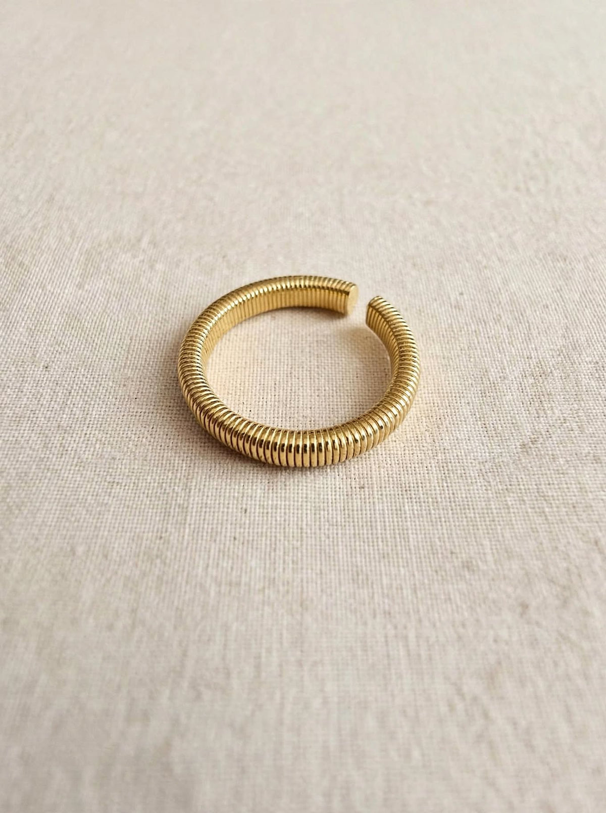 Anello Cobra Flex - Rigato Dorato Regolabile