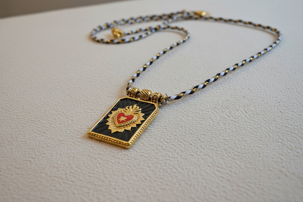 Collana della fortuna " cuore sacro "