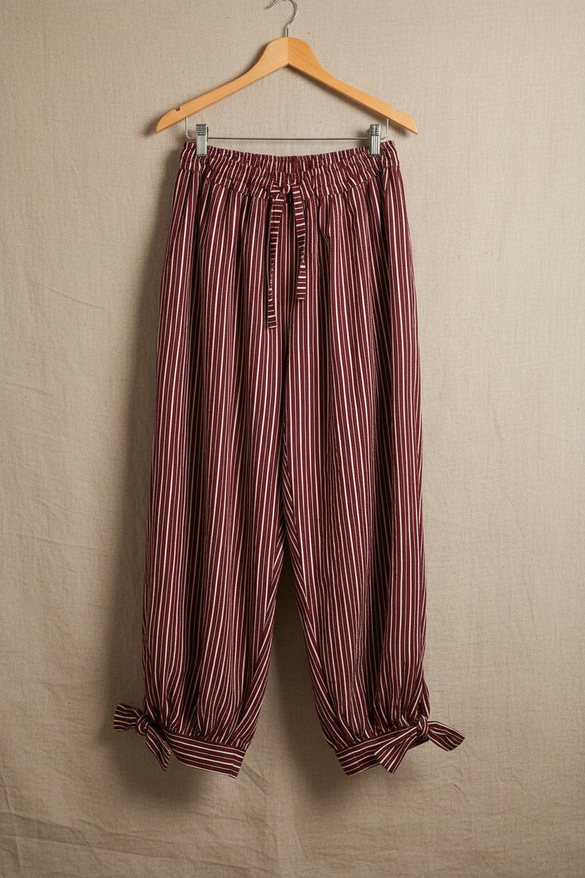 Pantalone bordeaux a righe verticali