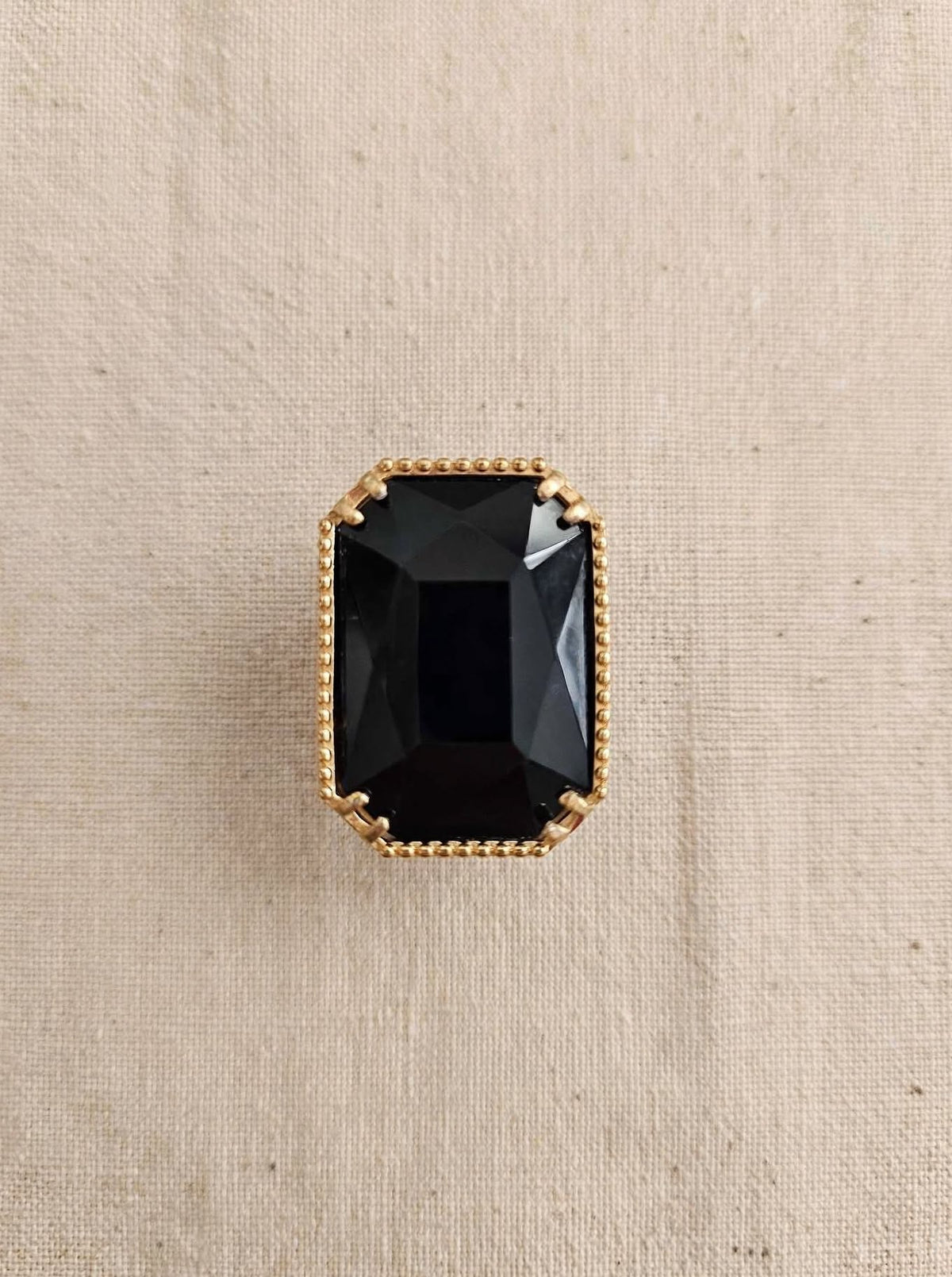 Anello regina Nera