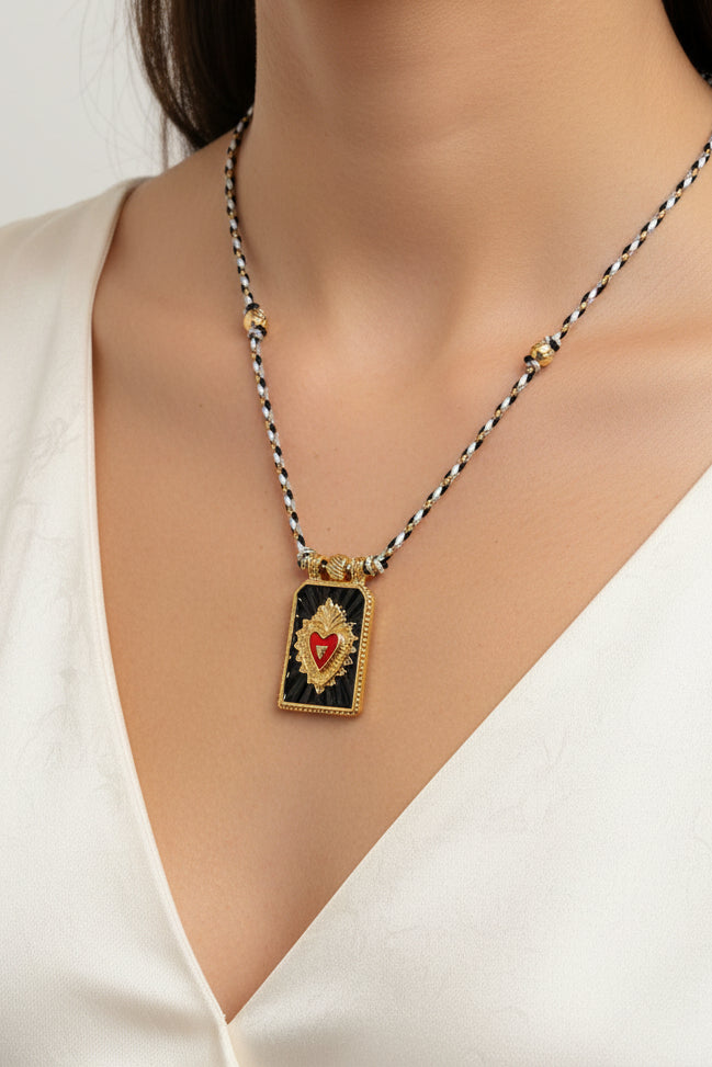 Collana della fortuna " cuore sacro "