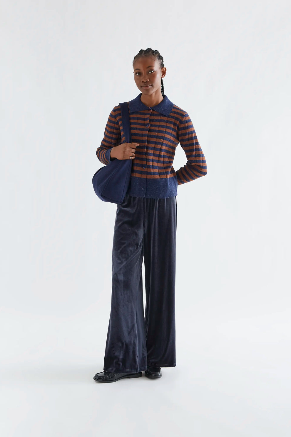 Cardigan in maglia con stampa a righe blu scuro e marrone