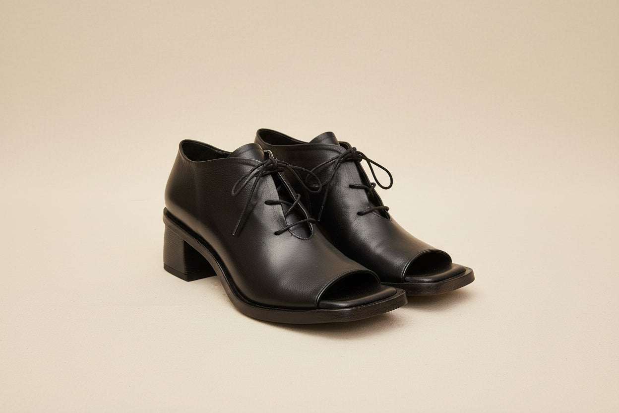 Scarpa allacciata " berlin"