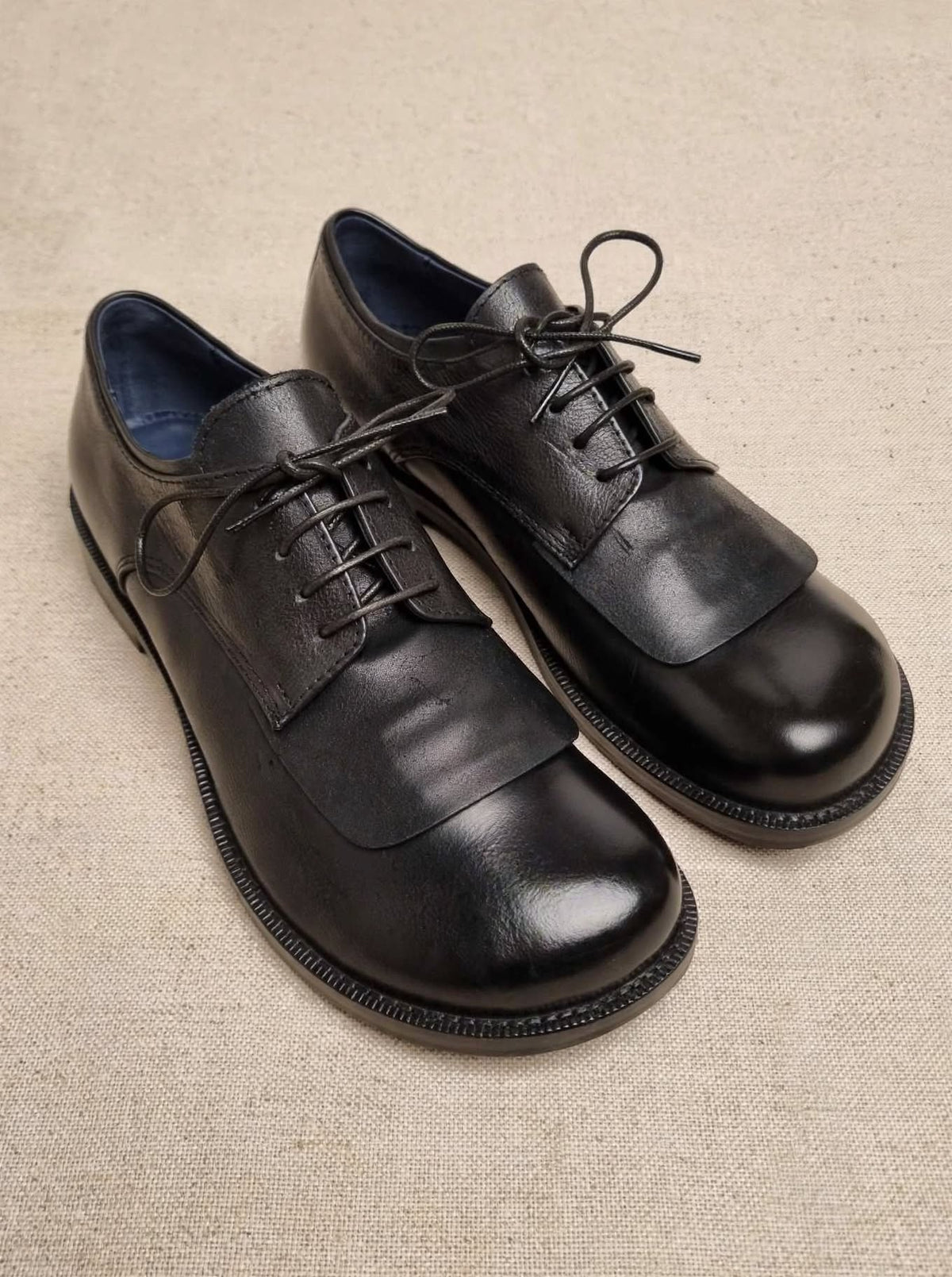 Giselle Daytona Revit Nero 01