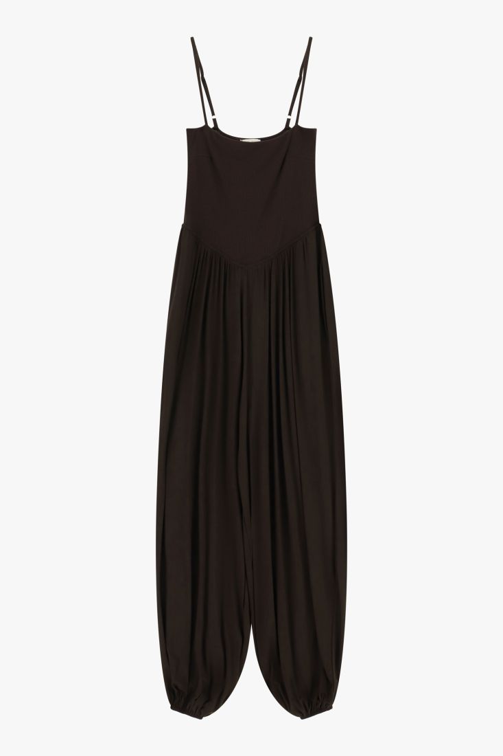 Jumpsuit ampia con spalline fondo elastico .